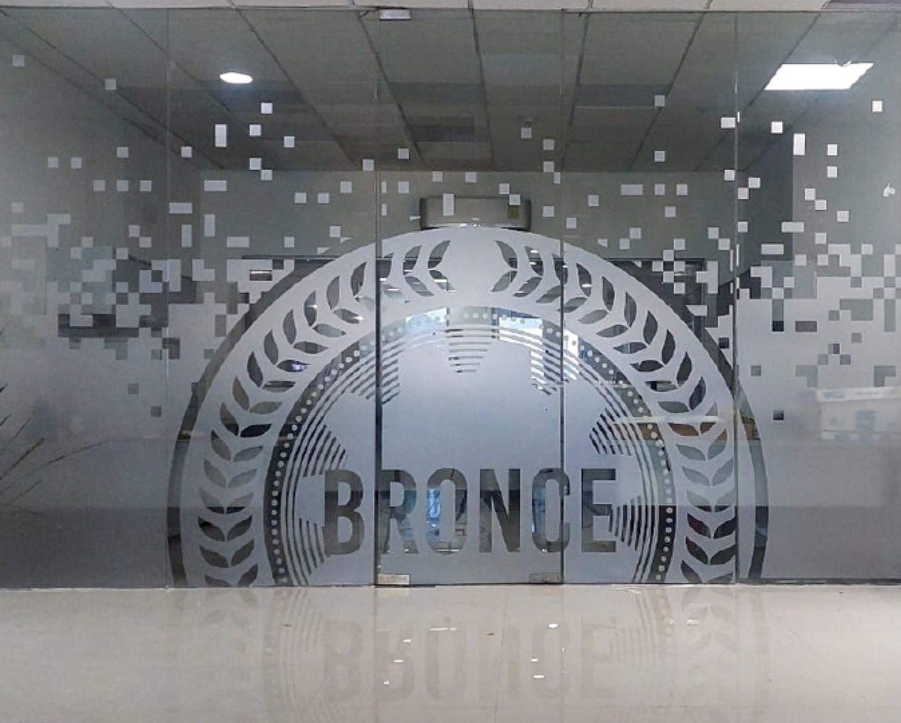 Vinil decorativo esmerilado en vidrio BRONCE
